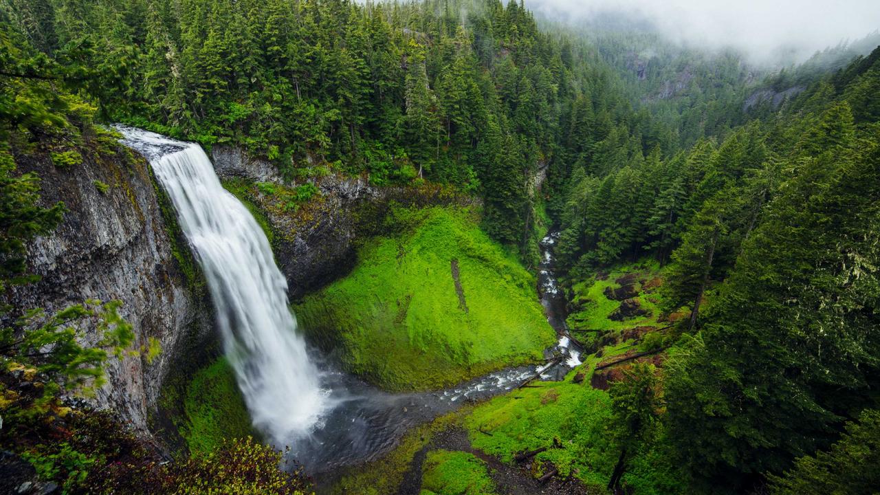 A wide open natural vista